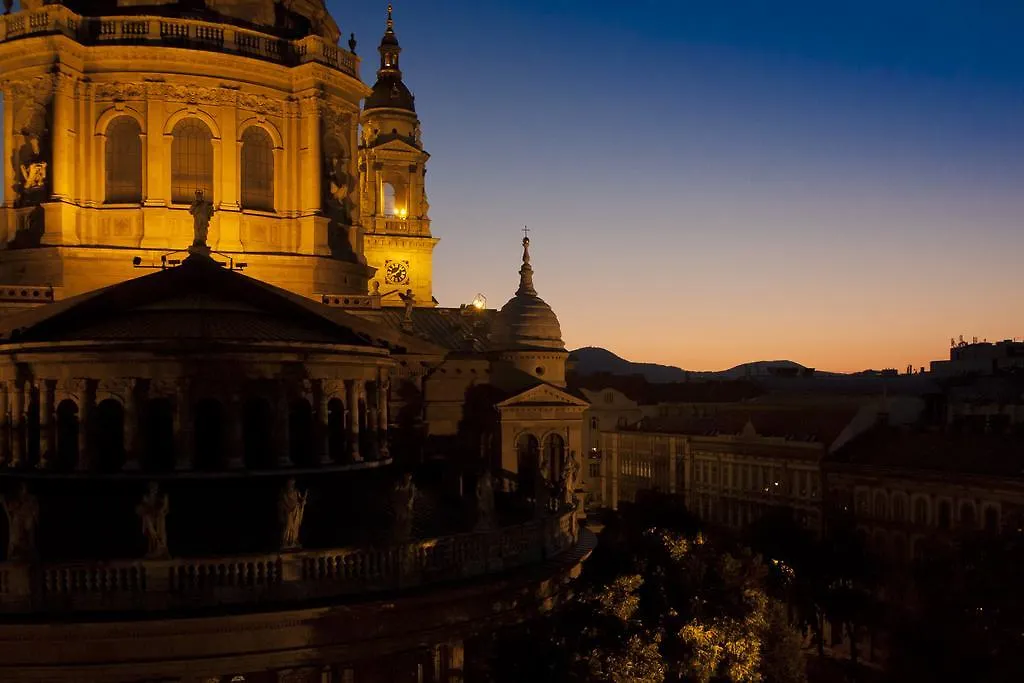 Night With Angels B&B Budapest